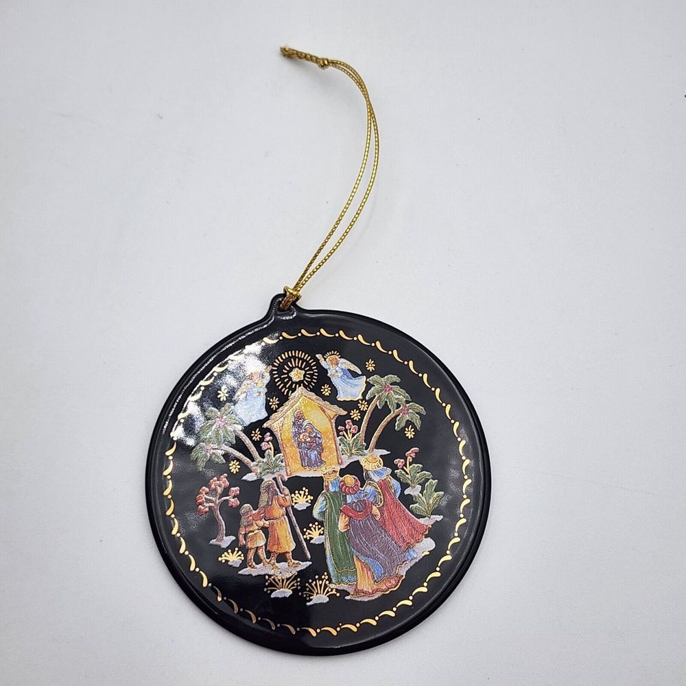 1995 Hallmark Keepsake Ornament Following The Star Holiday Enchantment Collectio